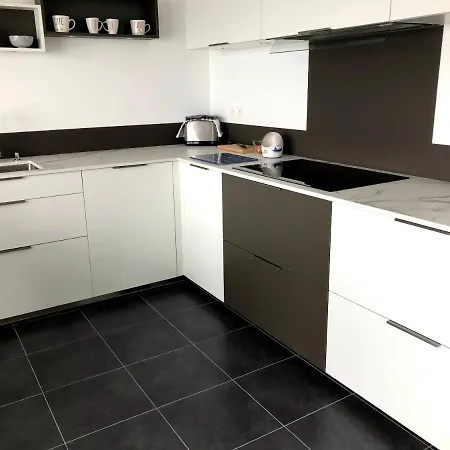 Apartment Ty Nath Vannes
